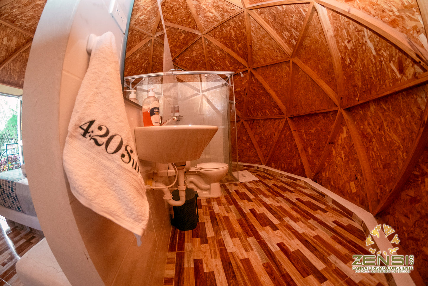 Glamping Deluxe 420