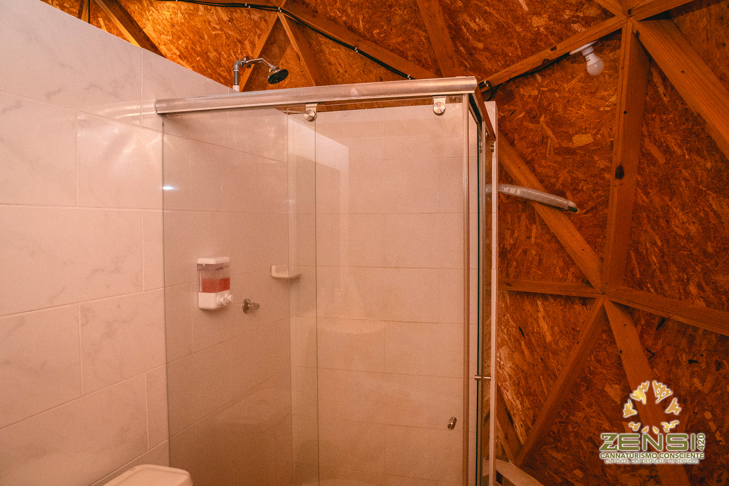 Glamping Deluxe 420